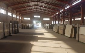 Main Showroom (17)